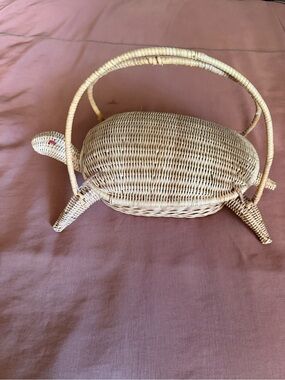 Woven Turtle Basket Handled Decorative Basket - Natural